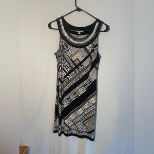 Sandra Darren Black and White Sheath Midi Dress